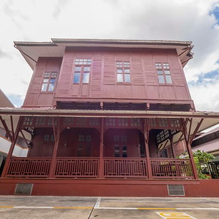 Oyo 1089 Baan Boran Hotel Bangkok Buitenkant foto